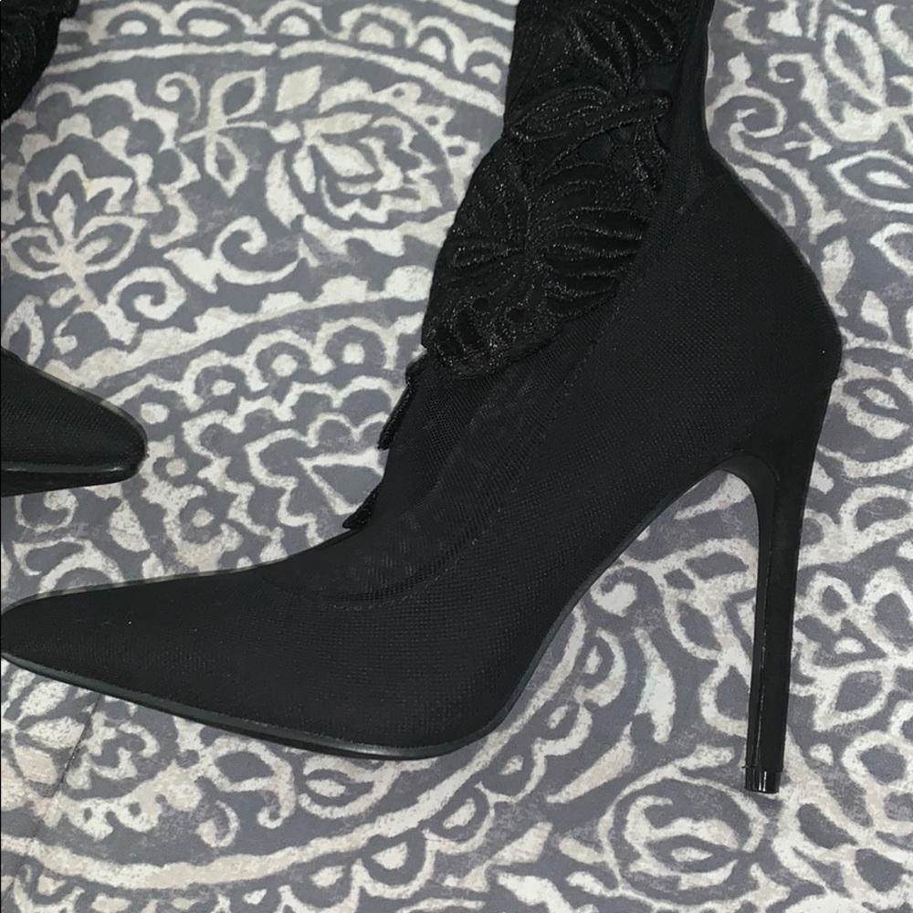 Boots - Picture 2 of 3